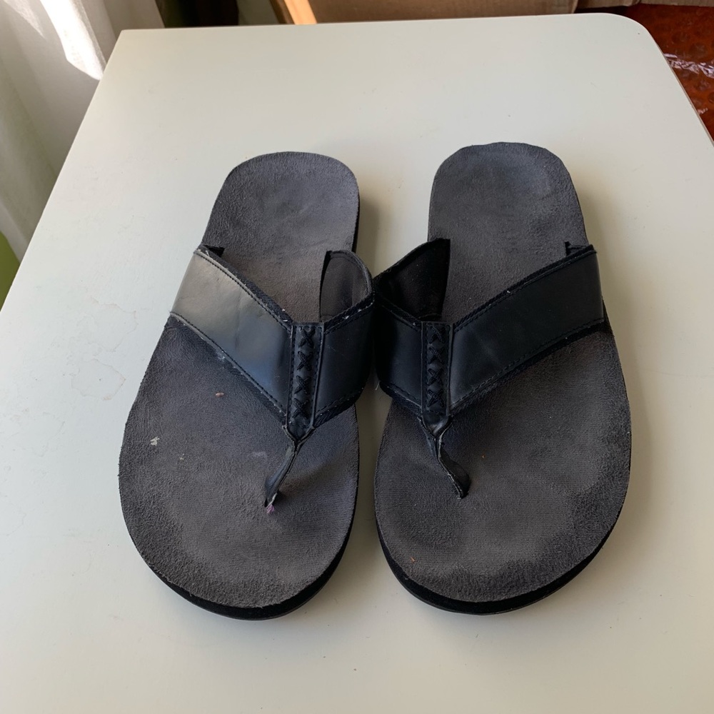 Black Guess Sandals